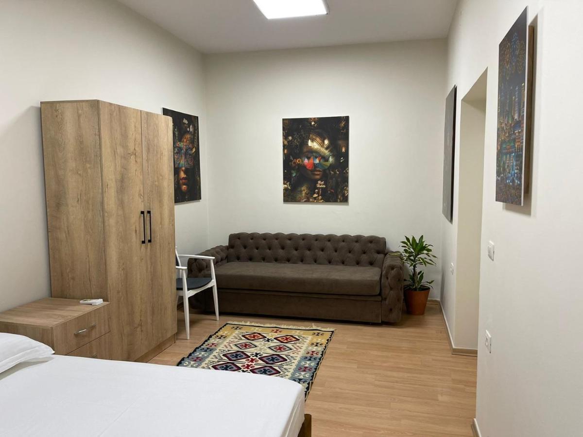 New Apartment In Bllok Tirana Extérieur photo